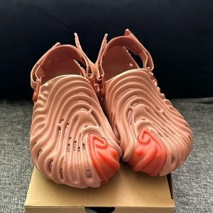 Salehebembury xthepollexclog CROCS (Pale Blush)